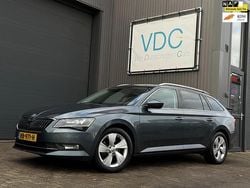 Grijs Gebruikt 2017 Skoda Superb Business Line Stationwagen | € 14.900 (Eerlijke prijs)