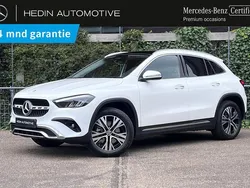 Wit, metallic lak Gebruikt 2024 Mercedes GLA250 Advanced Plus SUV | € 47.900 (Eerlijke prijs)