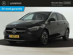 Zwart Gebruikt 2023 Mercedes B250 Business MPV | € 35.495 (Goede deal)