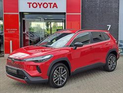 Rood Nieuw 2025 Toyota Corolla Cross SUV | € 43.984 (Iets duurder)