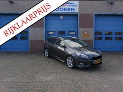 Grijs Gebruikt 2014 Ford Focus Titanium Stationwagen | € 12.000 (Duur)