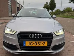 Grijs Gebruikt 2016 Audi A3 Hatchback | € 14.000 (Eerlijke prijs)