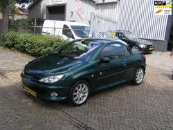 Groen Gebruikt 2002 Peugeot 206 Roland Garros Cabriolet | € 1.750 (Eerlijke prijs)