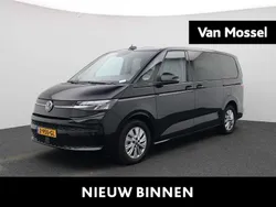 Zwart Gebruikt 2024 VW T7 Edition Van | € 53.900