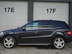 Blauw Gebruikt 2010 Mercedes 350 Edition 1 SUV | € 23.900 (Duur)