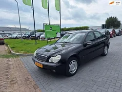 Zwart Gebruikt 2002 Mercedes C200 Elegance Sedan | € 2.999 (Iets duurder)
