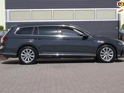 Grijs Gebruikt 2021 VW Passat Business Stationwagen | € 22.900 (Goede deal)