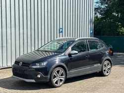 Zwart Gebruikt 2010 VW Polo Cross Hatchback | € 6.250 (Eerlijke prijs)