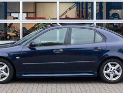 Blauw Gebruikt 2003 Saab 9-3 Vector Sedan | € 2.950 (Eerlijke prijs)