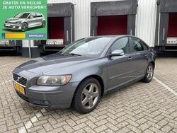 Grijs Gebruikt 2005 Volvo S40 Summum Sedan | € 2.395 (Iets duurder)