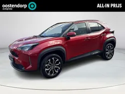 Rood Nieuw 2025 Toyota Yaris Cross Comfort SUV | € 35.949 (Eerlijke prijs)