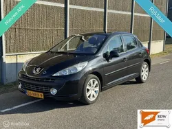 Zwart Gebruikt 2009 Peugeot 207 Hatchback | € 2.450 (Eerlijke prijs)
