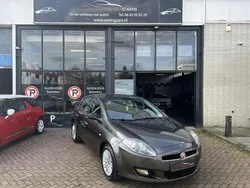 Grijs Gebruikt 2013 Fiat Bravo Hatchback | € 5.999 (Iets duurder)