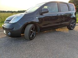 Zwart Gebruikt 2008 Nissan Note Acenta MPV | € 1.750 (Eerlijke prijs)
