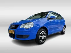 Blauw Gebruikt 2007 VW Polo Hatchback | € 2.950 (Eerlijke prijs)