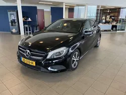 Zwart Gebruikt 2015 Mercedes A180 Prestige Hatchback | € 10.490 (Goede deal)
