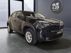 Zwart Gebruikt 2023 Toyota Yaris Cross Active SUV | € 24.500 (Goede deal)