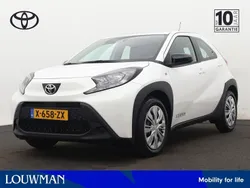 Wit Gebruikt 2024 Toyota Aygo Play Hatchback | € 16.445 (Goede deal)