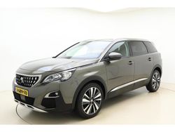 Grijs Gebruikt 2020 Peugeot 5008 Premium MPV | € 23.945 (Iets duurder)