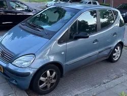 Blauw Gebruikt 2002 Mercedes A140 Classic Hatchback | € 1.000