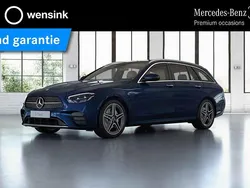 Blauw, metallic lak Gebruikt 2023 Mercedes E200 AMG line Stationwagen | € 48.850 (Eerlijke prijs)