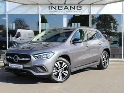 , metallic lak Gebruikt 2023 Mercedes GLA250 Luxury SUV | € 43.500 (Eerlijke prijs)