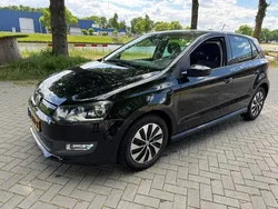 Zwart Gebruikt 2016 VW Polo Edition Hatchback | € 7.999 (Eerlijke prijs)