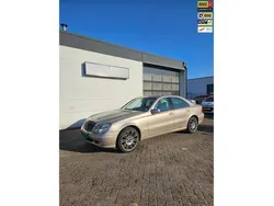 Geel Gebruikt 2004 Mercedes E200 Avantgarde Sedan | € 2.949 (Super prijs)