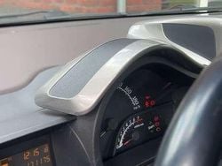 Zwart Gebruikt 2010 Toyota iQ Hatchback | € 3.500 (Eerlijke prijs)