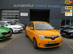 Geel Gebruikt 2021 Renault Twingo Intens Hatchback | € 13.940 (Eerlijke prijs)