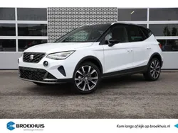 Wit Nieuw 2025 Seat Arona FR SUV | € 27.900 (Iets duurder)
