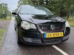 Zwart Gebruikt 2006 VW Polo Trendline Hatchback | € 3.000 (Eerlijke prijs)