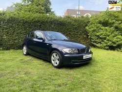 Blauw, metallic lak Gebruikt 2007 BMW 118 Hatchback | € 3.999 (Iets duurder)