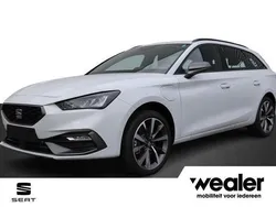 Wit, metallic lak Nieuw 2025 Seat Leon ST FR Stationwagen | € 39.180 (Super prijs)