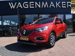 Rood Gebruikt 2022 Renault Kadjar Intens SUV | € 21.450 (Eerlijke prijs)