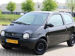 Zwart Gebruikt 2003 Renault Twingo Hatchback | € 1.499 (Eerlijke prijs)