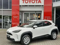 Wit Gebruikt 2023 Toyota Yaris Cross SUV | € 26.890 (Goede deal)