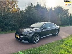 Grijs Gebruikt 2020 VW Arteon Exclusive Hatchback | € 20.950 (Super prijs)