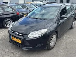 Zwart Gebruikt 2013 Ford Focus Stationwagen | € 2.850 (Eerlijke prijs)