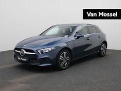 Blauw Gebruikt 2021 Mercedes A250 Business Hatchback | € 27.900 (Super prijs)