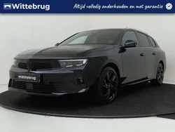 Zwart Gebruikt 2024 Opel Astra Stationwagen | € 27.625 (Eerlijke prijs)