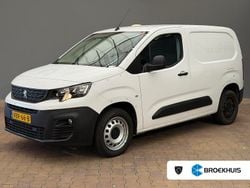 Wit Gebruikt 2019 Peugeot Partner Premium Van | € 10.272 (Super prijs)