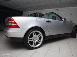 Grijs Gebruikt 1997 Mercedes SLK200 Cabriolet | € 4.500 (Iets duurder)