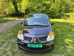 Zwart Gebruikt 2006 Renault Modus Campus MPV | € 1.799 (Eerlijke prijs)