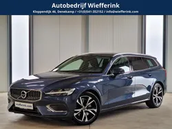 Blauw Gebruikt 2020 Volvo V60 Inscription Stationwagen | € 32.450 (Eerlijke prijs)