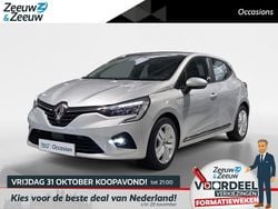 Grijs Gebruikt 2021 Renault Clio V Business Hatchback | € 17.740 (Iets duurder)