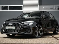 Zwart Gebruikt 2021 Audi A3 Sportback e-tron Business Sedan | € 28.395 (Eerlijke prijs)