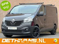 Zwart Gebruikt 2018 Renault Trafic Black Edition Van | € 13.850 (Eerlijke prijs)