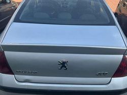 Grijs Gebruikt 2004 Peugeot 407 Sedan | € 1.500 (Eerlijke prijs)