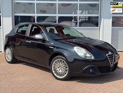 Zwart Gebruikt 2011 Alfa Romeo Giulietta Progression Hatchback | € 6.799 (Eerlijke prijs)
